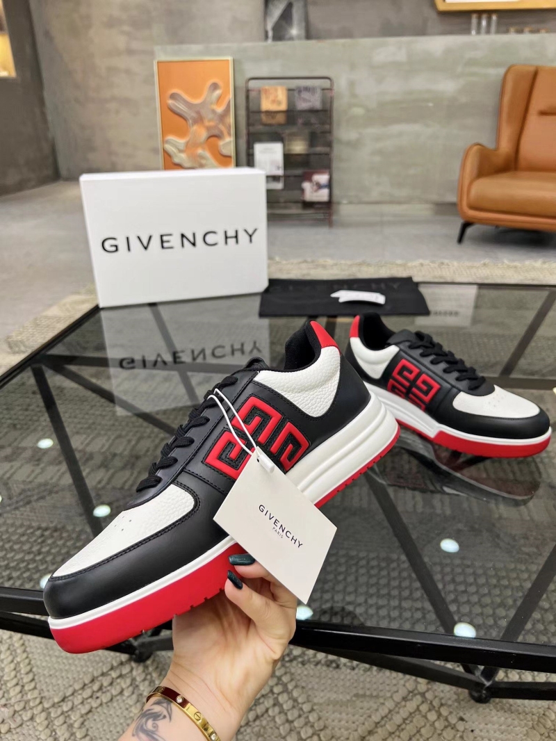 Givenchy Sneakers